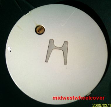 Honda accord hubcap 92
